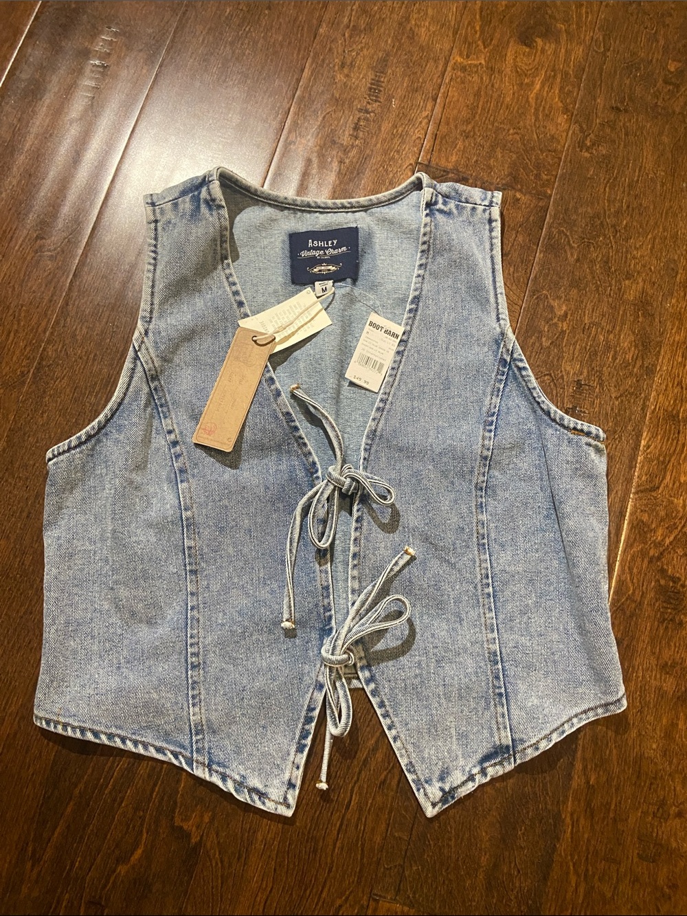 Ashley Vintage Charm | Denim Bow Tie Vest Size M NWT